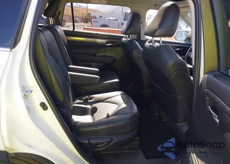 2021 Toyota Highlander Platinum from USA, damaged, VIN 5TDFZRAH0MS061862